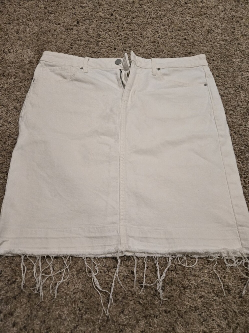 💖Calvin Klien White Frayed Hem Denim Skirt - Classic Women's Skirt